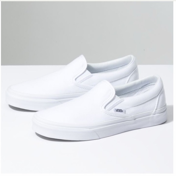 NO OFFERS NIB women’s white Vans slip on sneakers! - Picture 6 of 9
